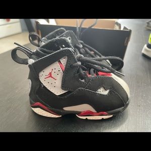 Baby Nike Jordan’s size 4C
